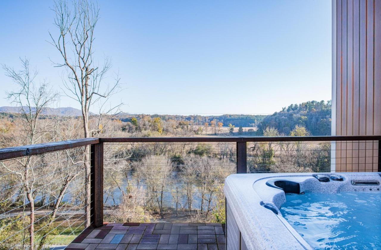 Upstream Penthouse Villa Asheville Exterior photo